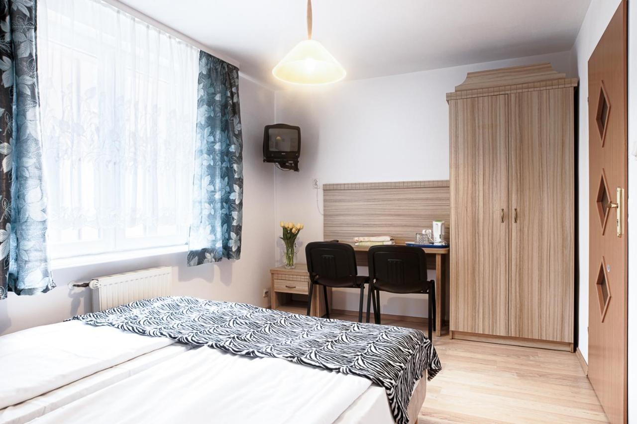Hotel Pod Arkadami Darłówko Exteriér fotografie